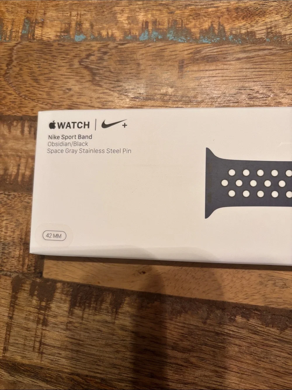 Sealed in Box Apple Nike Sports Band 42 MM Black (Obsidian) Color MSRP $50